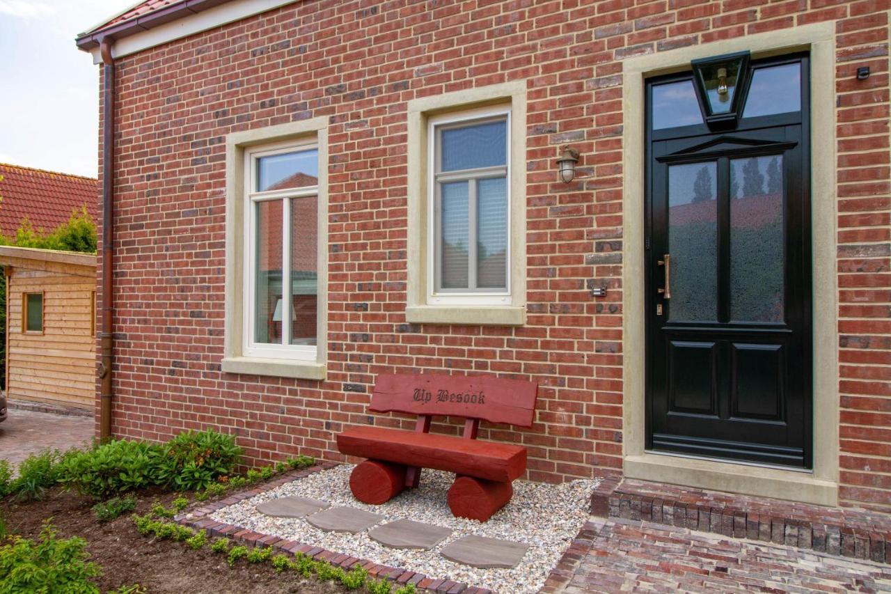 Up Besoeoek - Magnolie Mit Sauna Круммгерн Екстер'єр фото
